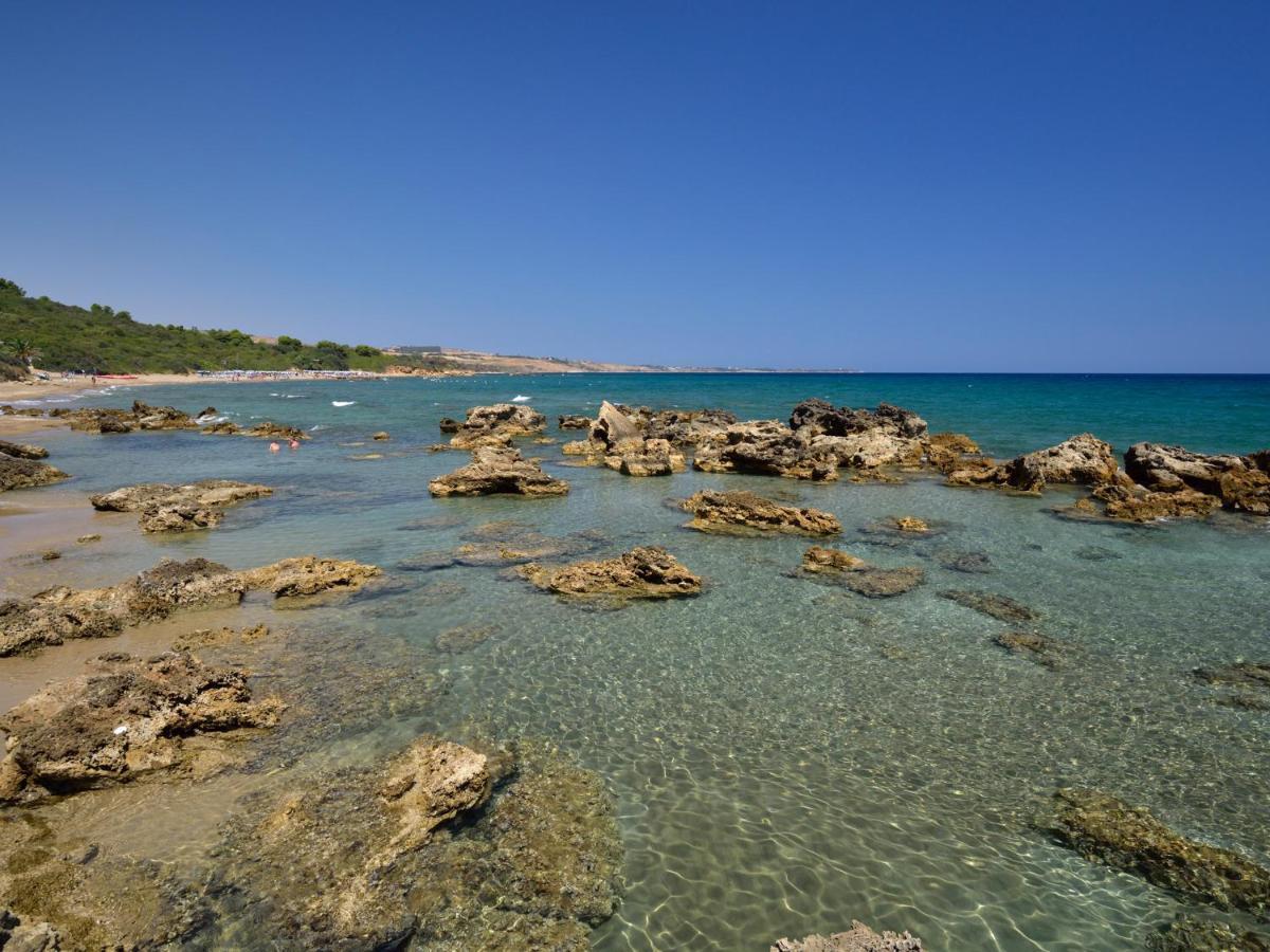 Th Capo Rizzuto Hotel Isola Di Capo Rizzuto Екстериор снимка