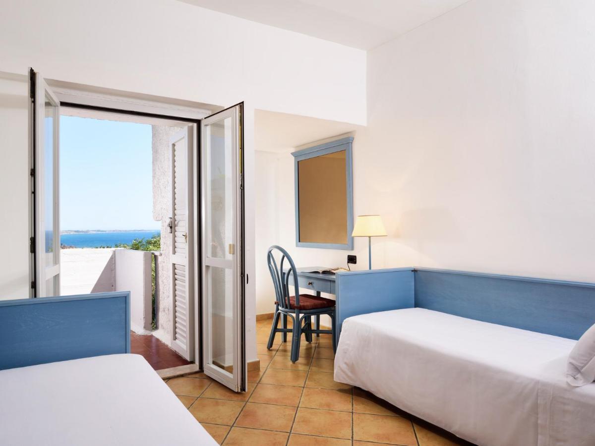 Th Capo Rizzuto Hotel Isola Di Capo Rizzuto Екстериор снимка